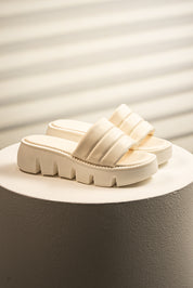Sandalia Puffy Cream Chunky