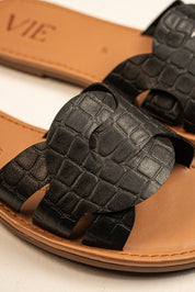 Sandalia Ícono Negro Croco