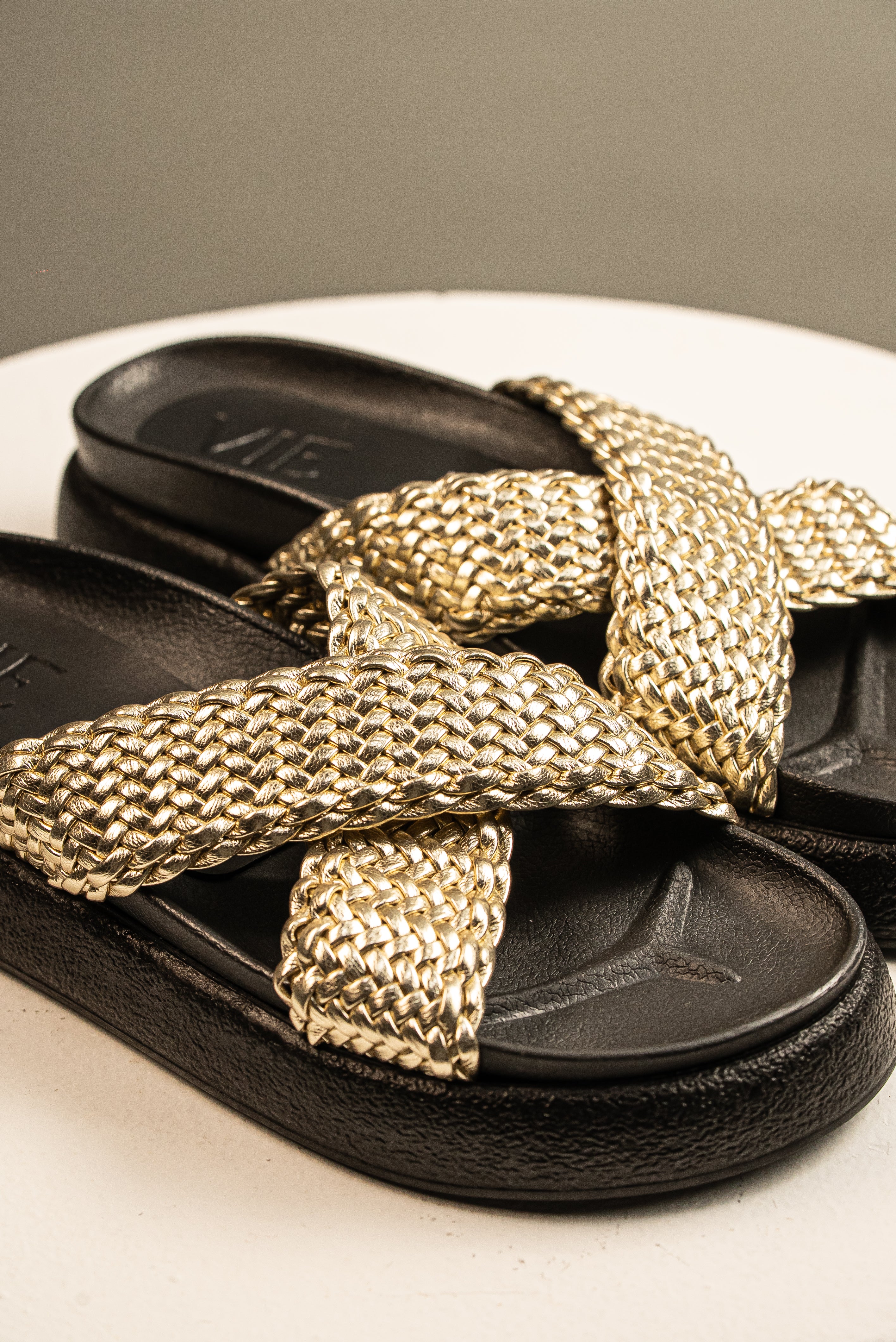 Sandalia Tejido Luxe Gold