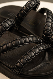 Sandalia Nudo Gótico