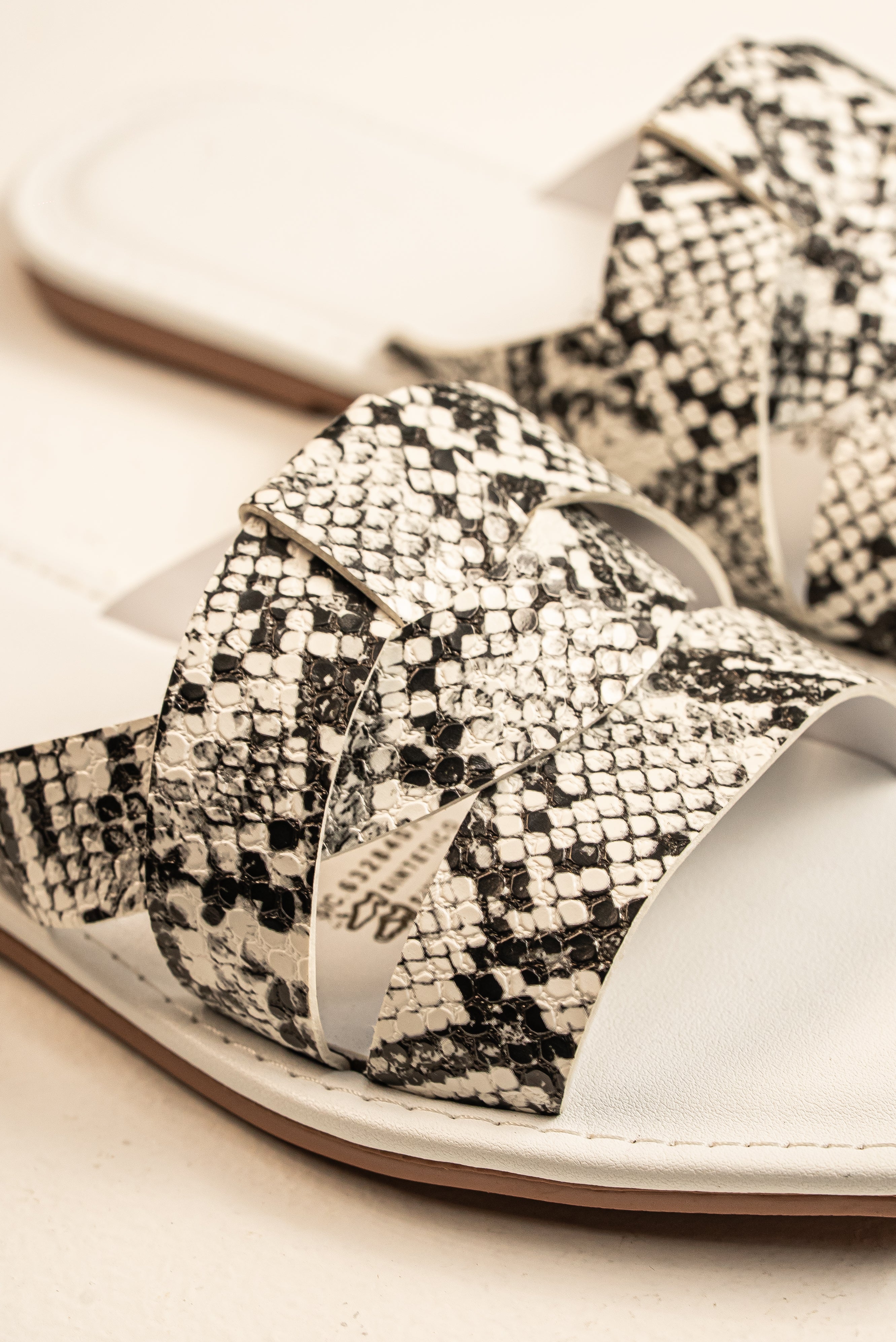 Sandalia Viper Monochrome