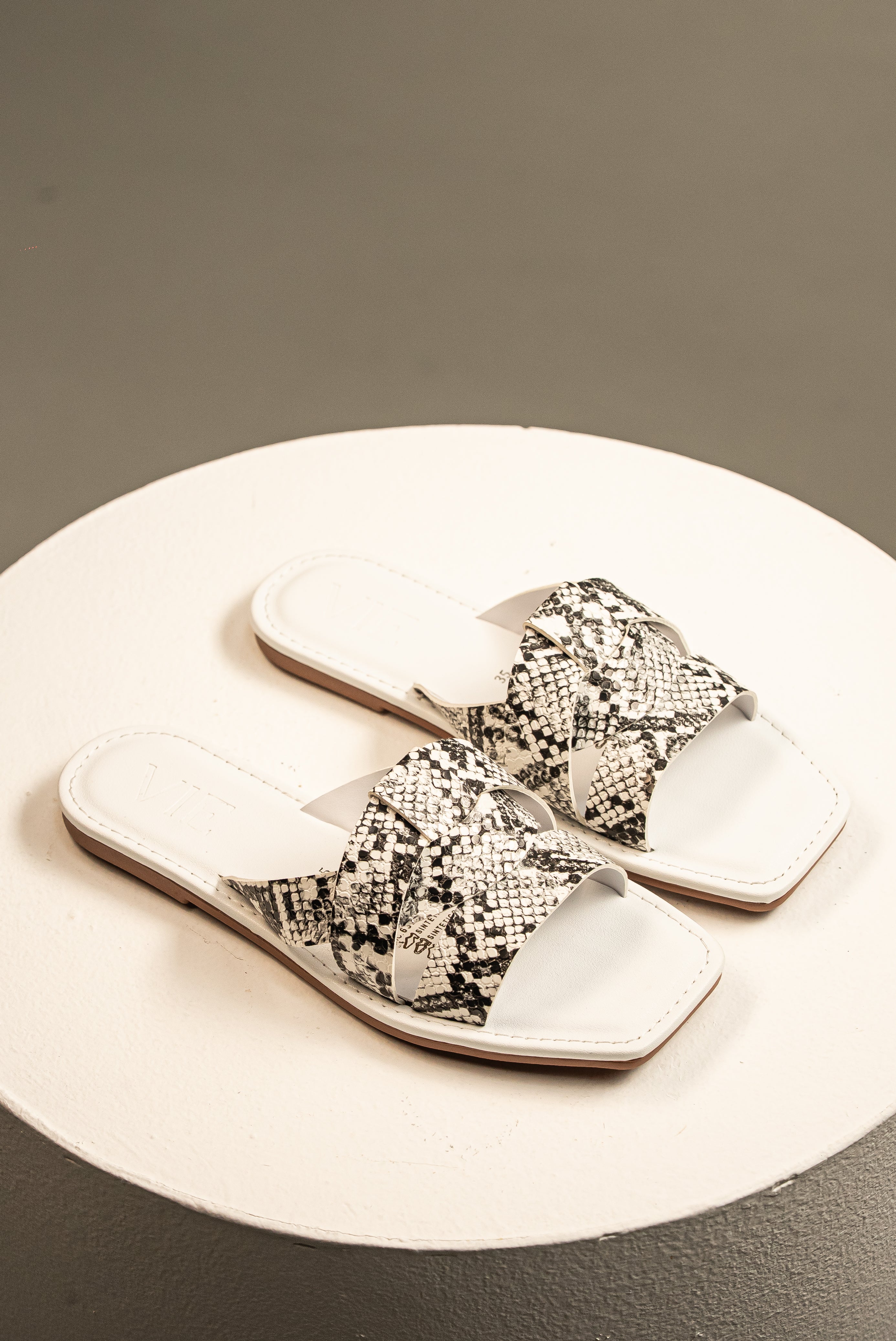 Sandalia Viper Monochrome