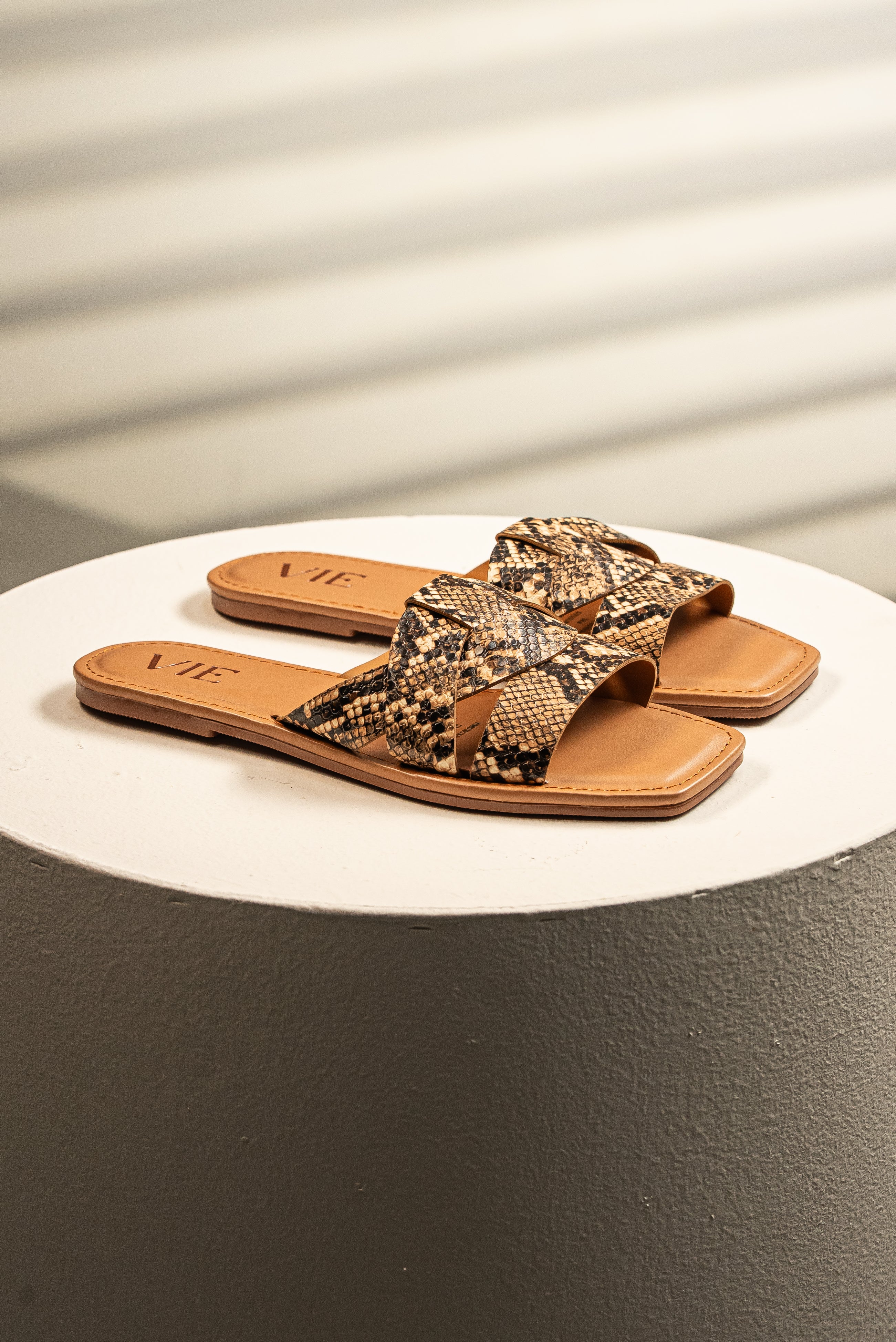 Sandalia Slide Selva Cruzada