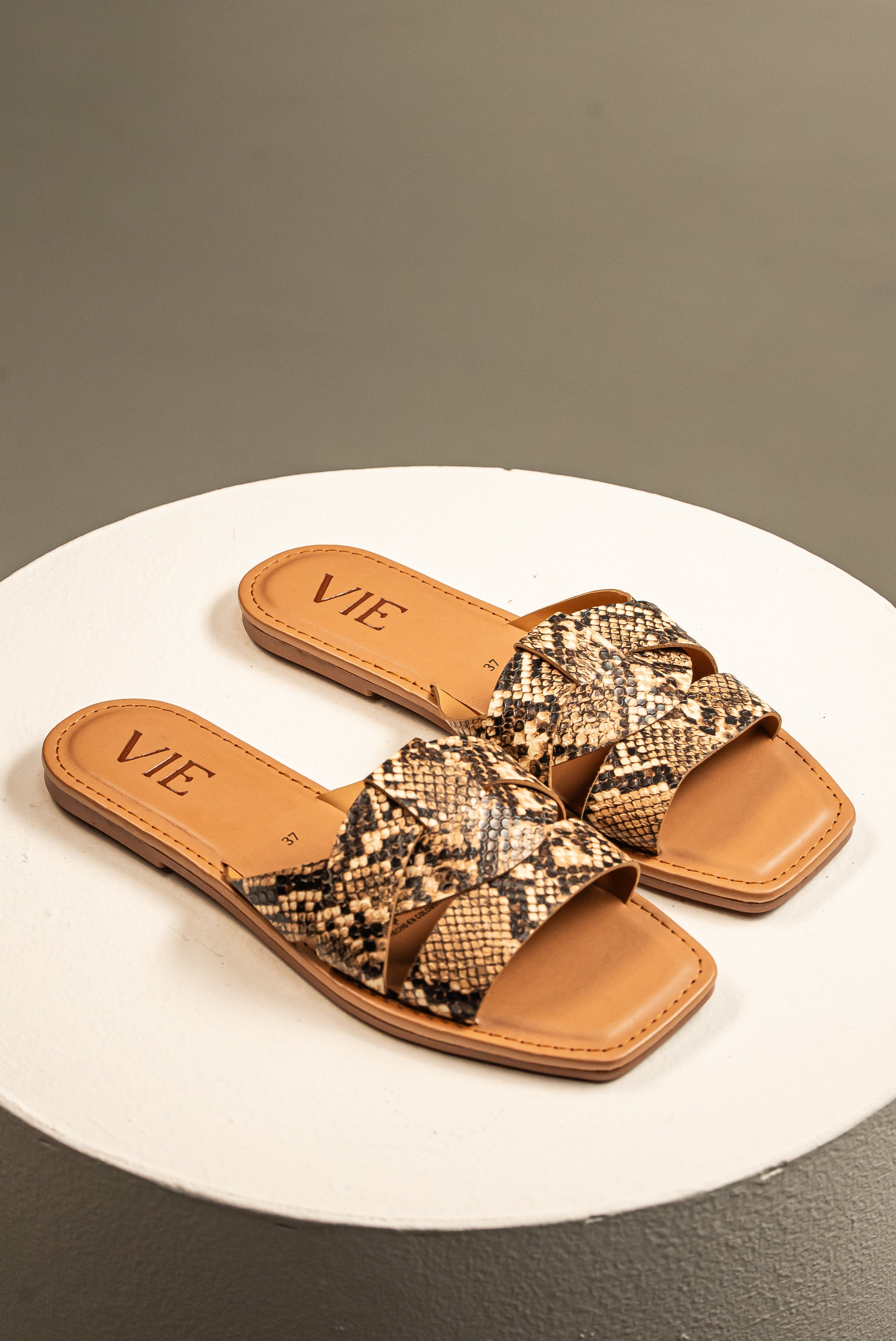 Sandalia Slide Selva Cruzada