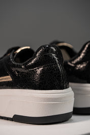 Tenis Plataforma Noir Brillo