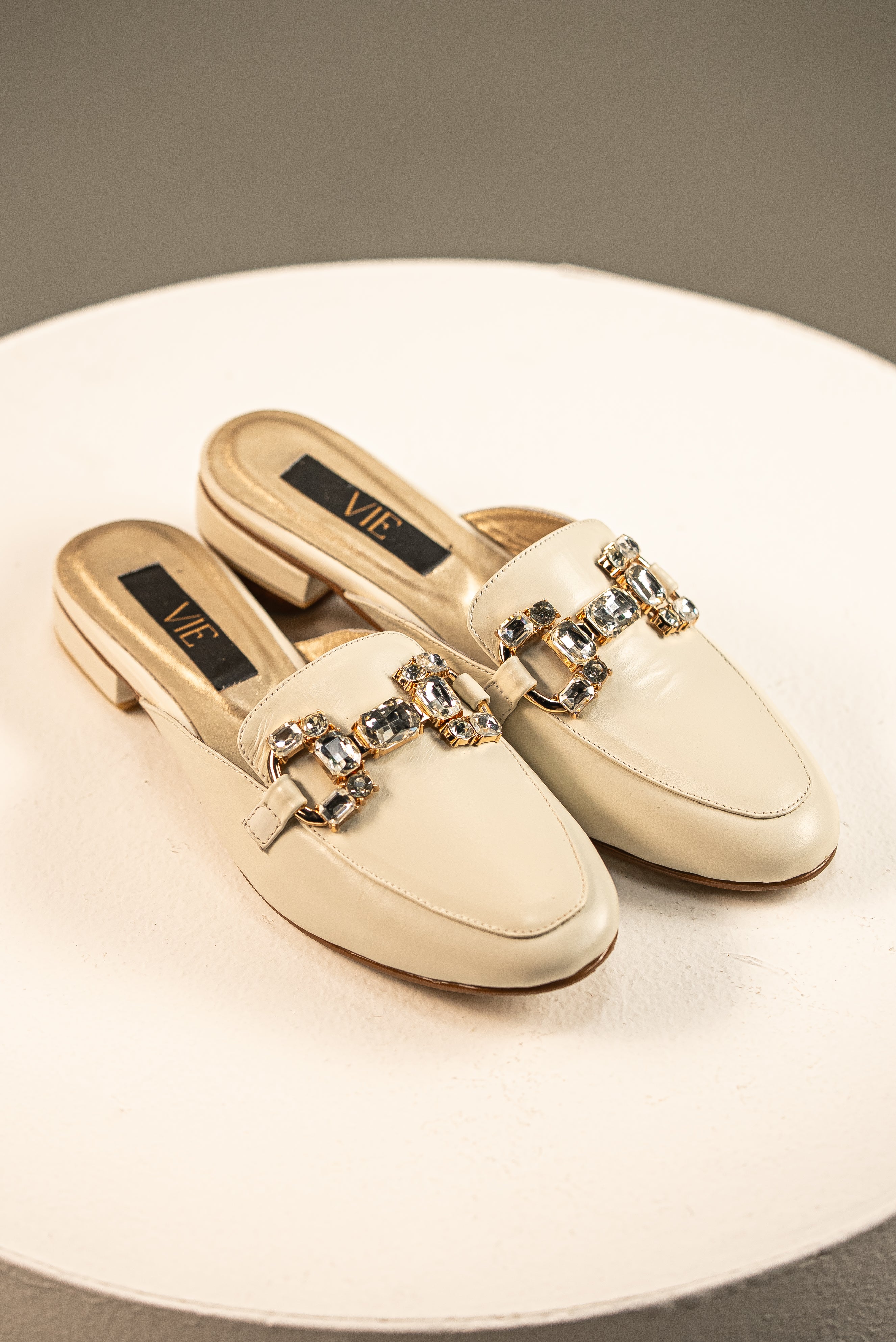 Mules Carolina de Lujo Almendra