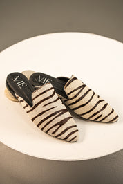 Mules Lirio Cebra Piel
