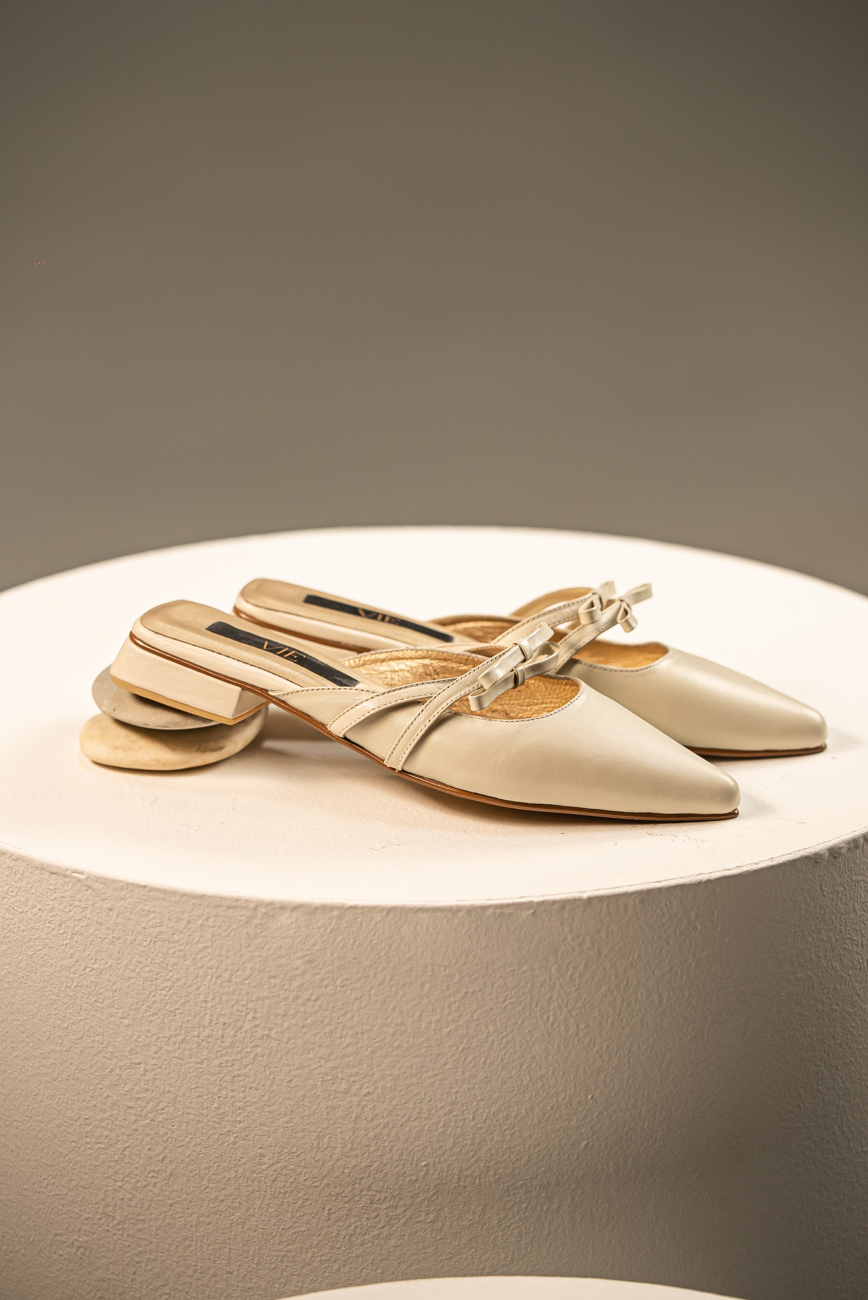 Mules Nicol Almendra