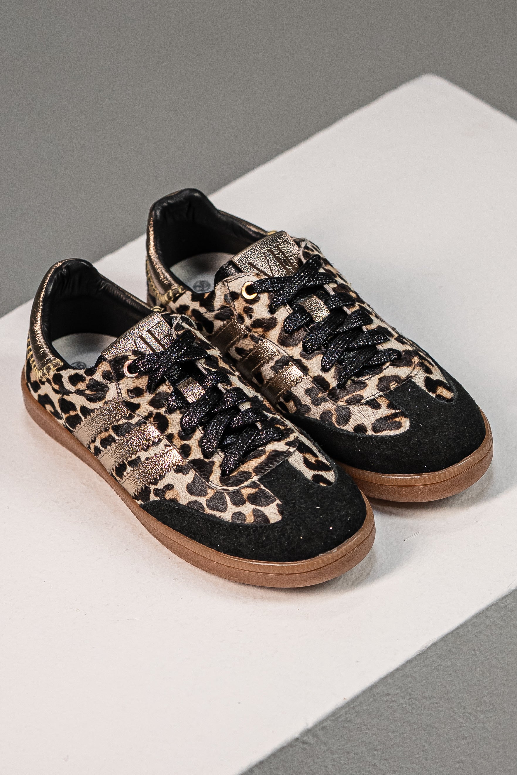 Sneaker Safari Black