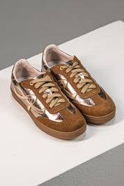Sneakers Metalizados Bronce
