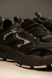 Tenis Titan Black